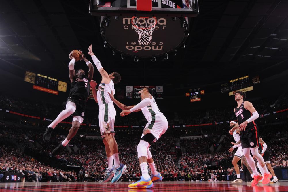 阵容轮换中 阵容轮换中