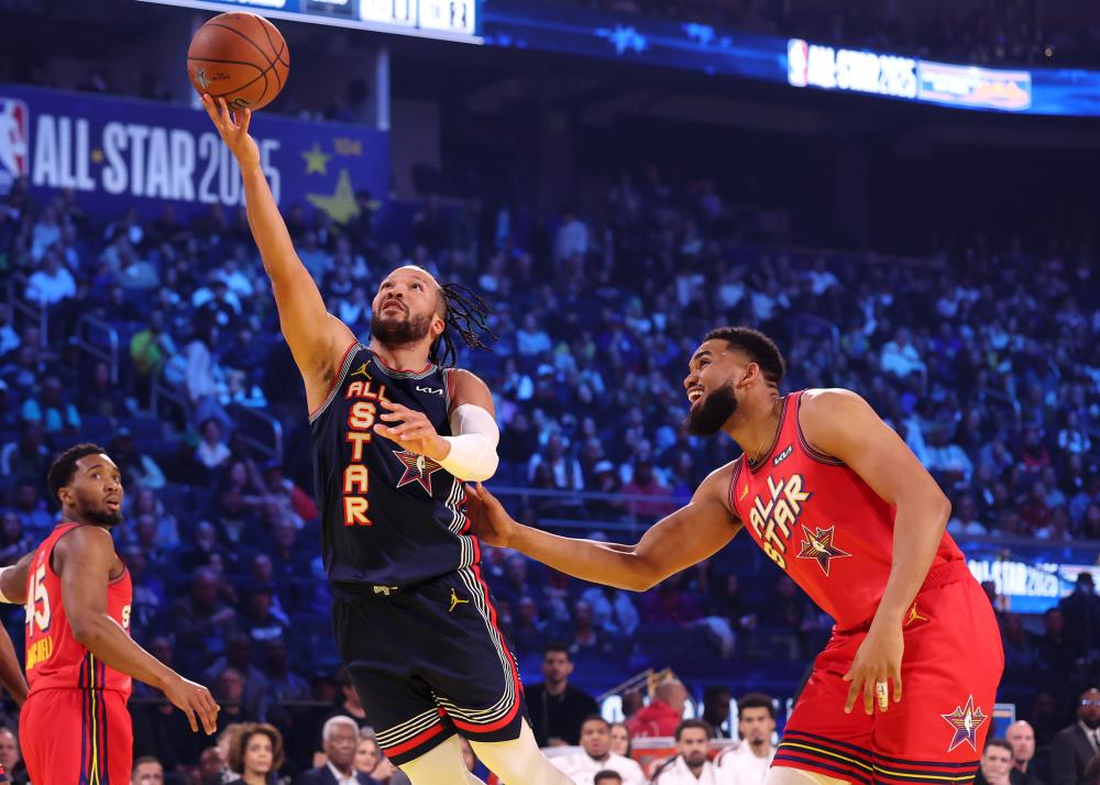 外界对他和 外界对他和