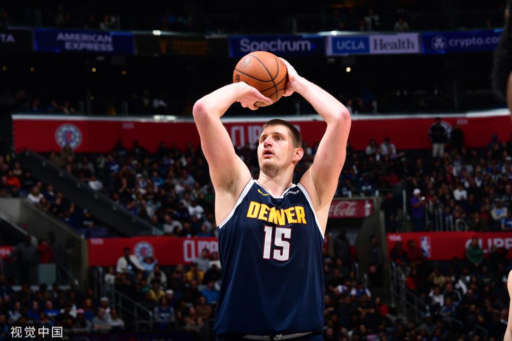 时刻铸就了 时刻铸就了