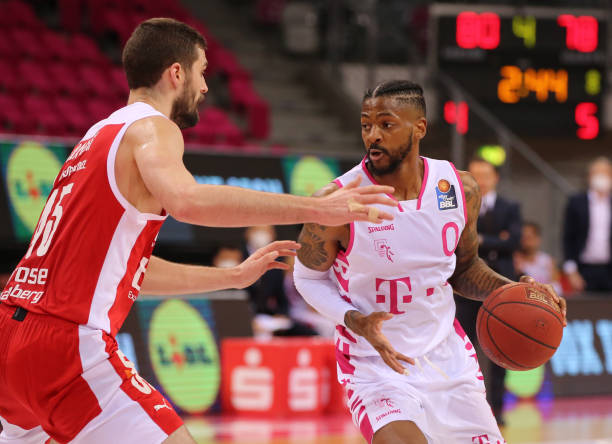 的偶像和标 的偶像和标