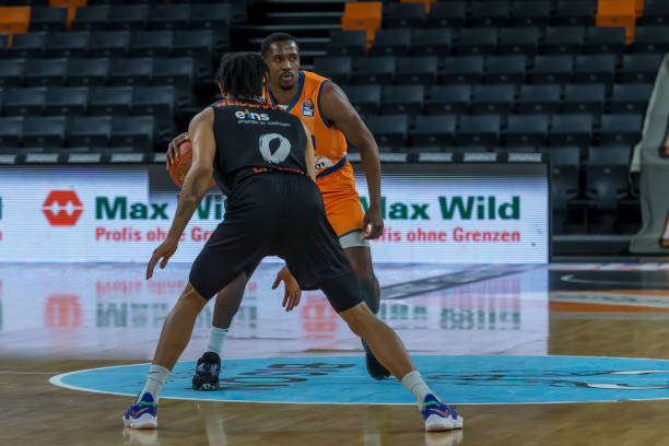 提前换防 提前换防